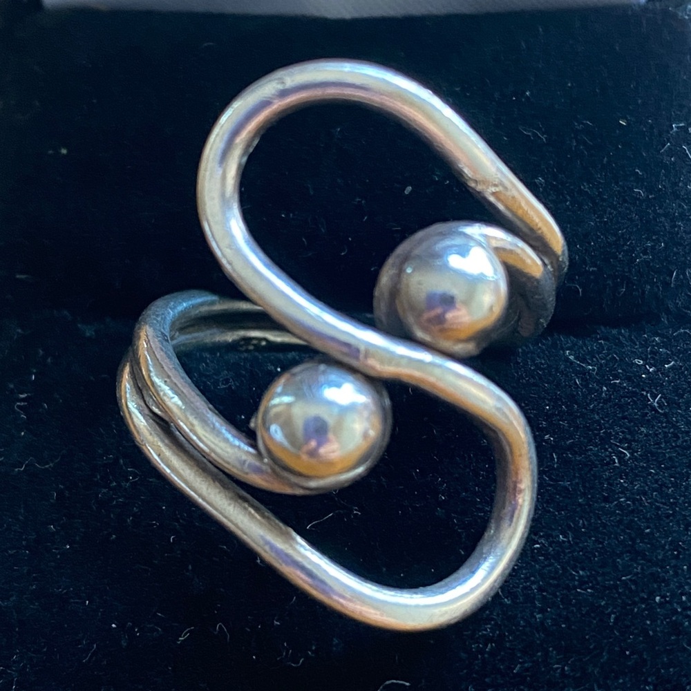 Vintage Modernist 950 Silver Wrap Ring Double Ball Sculptural Design 8.25–8.5